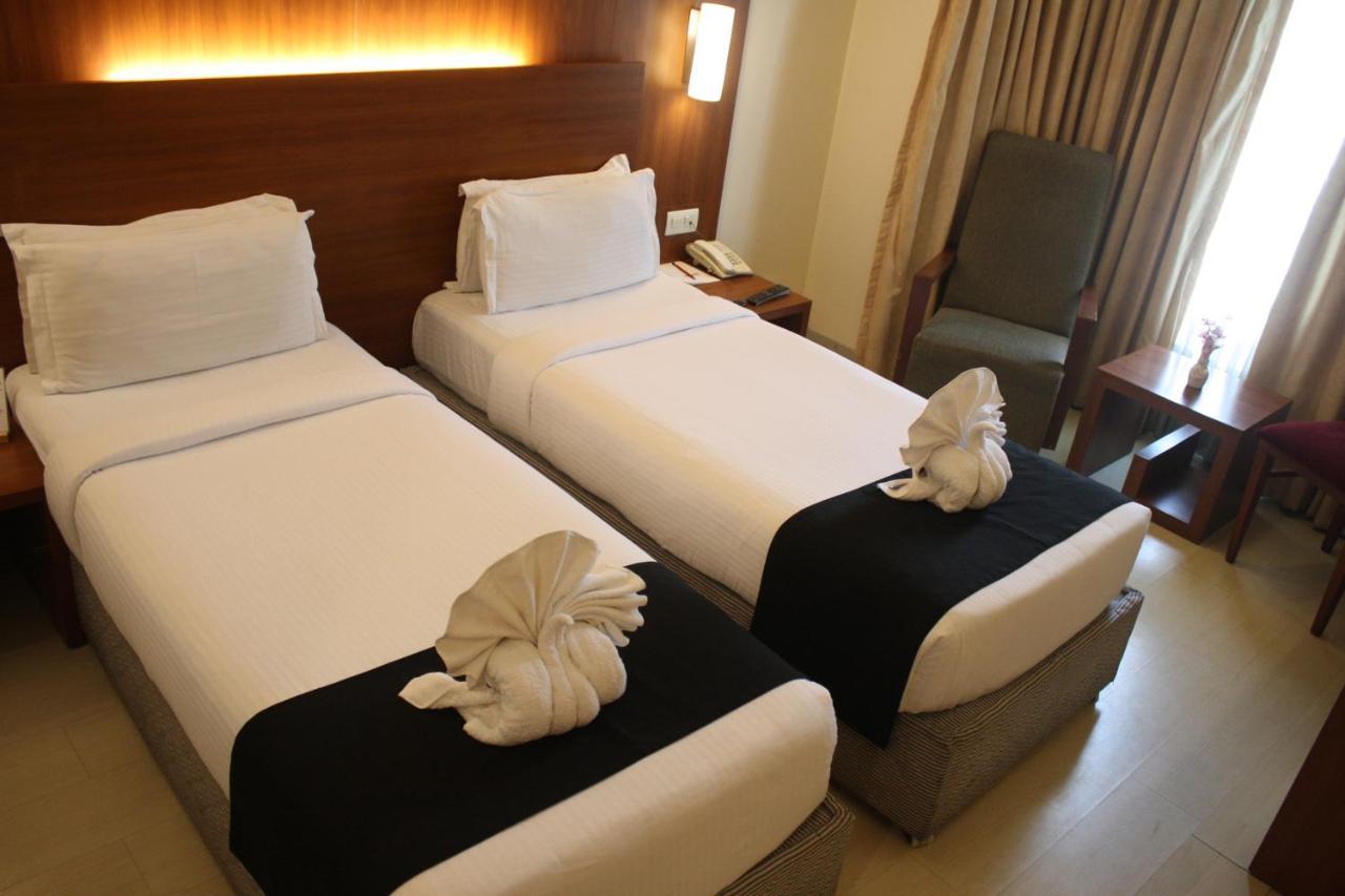 Orbett Hotel Pune Dış mekan fotoğraf