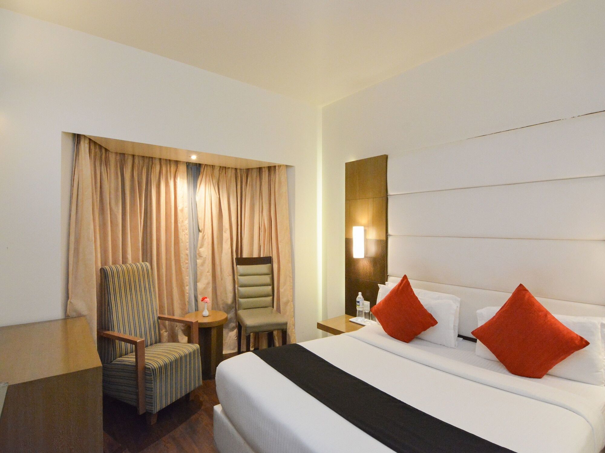 Orbett Hotel Pune Dış mekan fotoğraf
